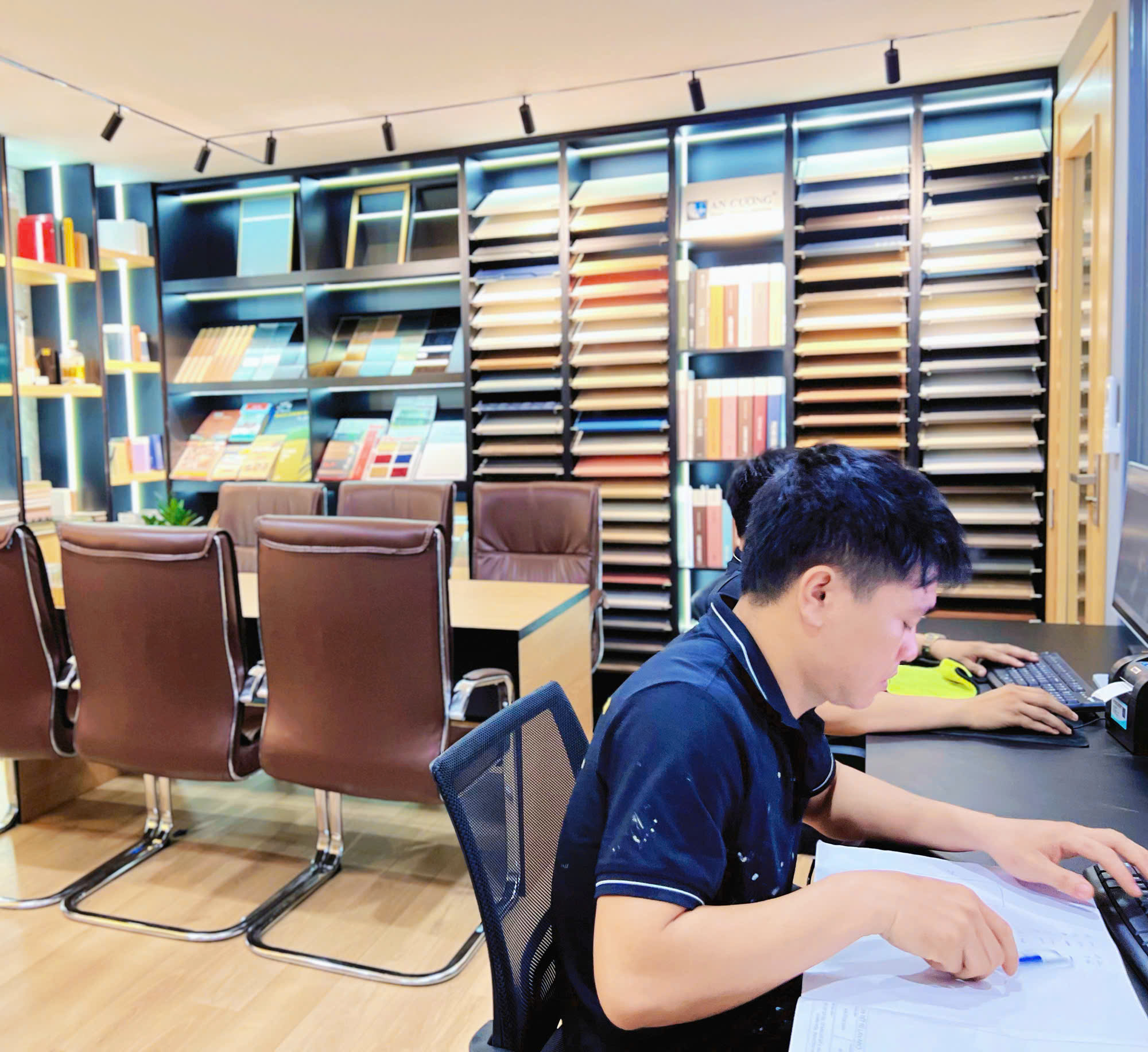 Tương tác nhanh chóng 24/7